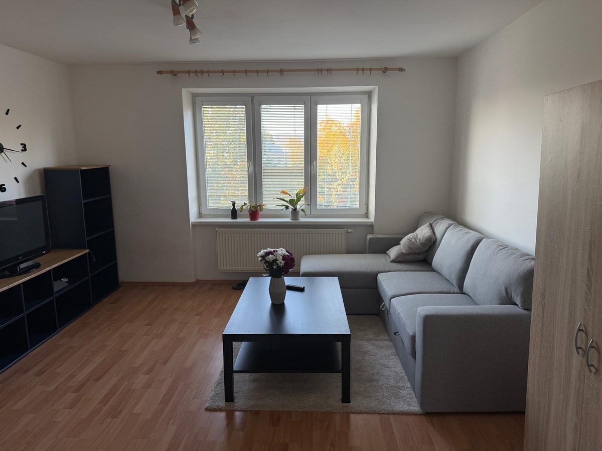 2-izbový byt, Dubnica nad Váhom — po