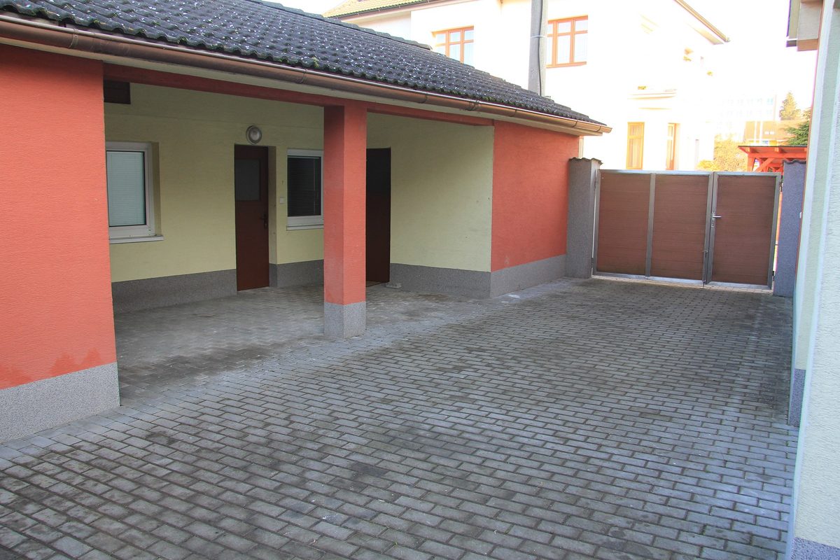 5-izbový dom, Myjava